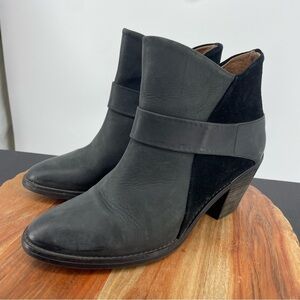 MTNY originals 1967 black leather ankle heel boots made in Spain Sz 39